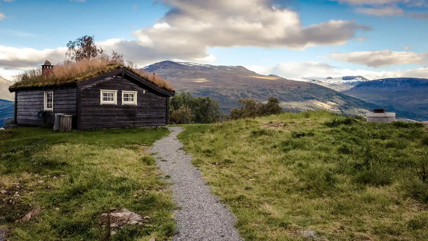 野外乡村小房屋风景高清图片桌面壁纸