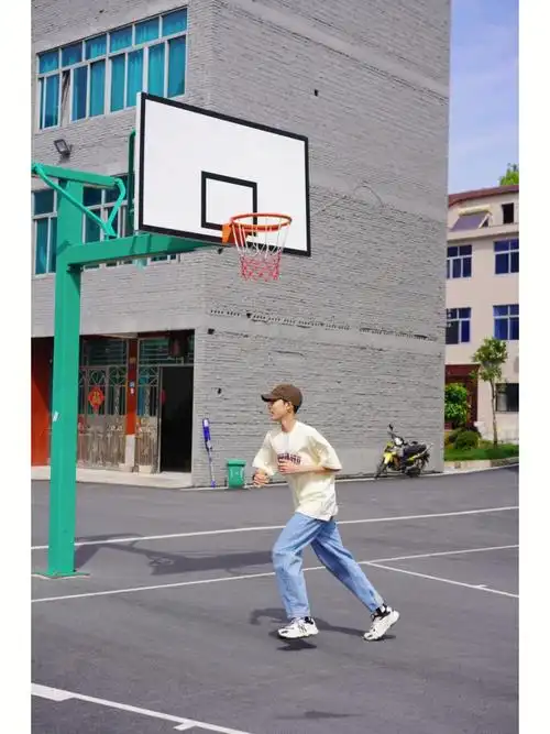 一顿投篮猛如虎一看比分05