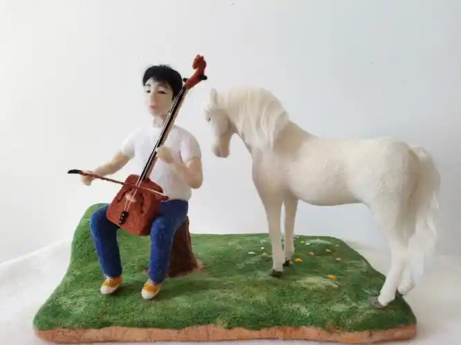 手工  #纤维艺术#羊毛毡场景  #审美  #灵感#白马  #马头琴  #蒙古