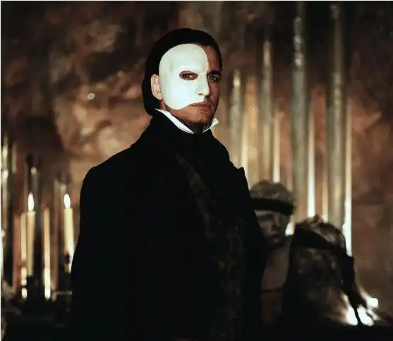 爱的悲喜剧歌剧魅影魅影面具下的囚困者