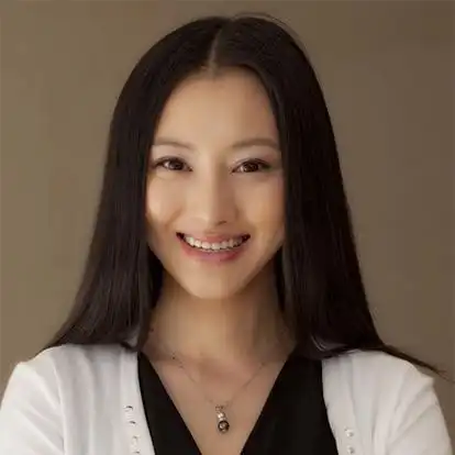 宋珂欣,出生于山东青岛,中国内地女演员.