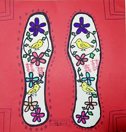我画的鞋垫,漂亮吧?
