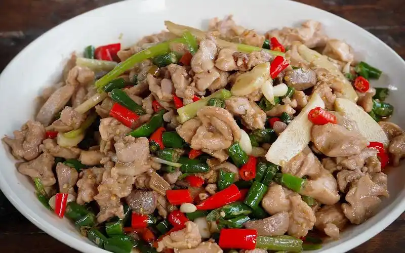 去骨璧山兔,煎一锅炸一锅,你不流口水吗?