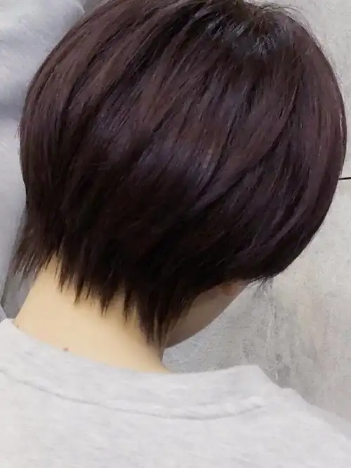 【一款百搭好看又不用打理的短发发型】