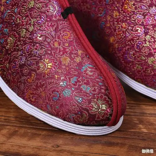 寿鞋布鞋女款寿衣老人殡葬用品寿衣千层底莲花棉底绣花鞋