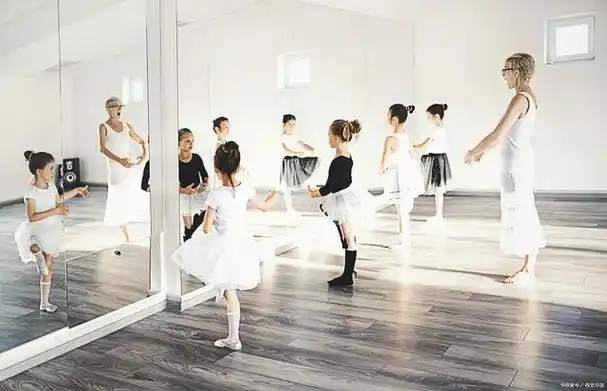 广州有哪些职中有舞蹈专业 广州有哪些舞蹈学校-广东技校排名网