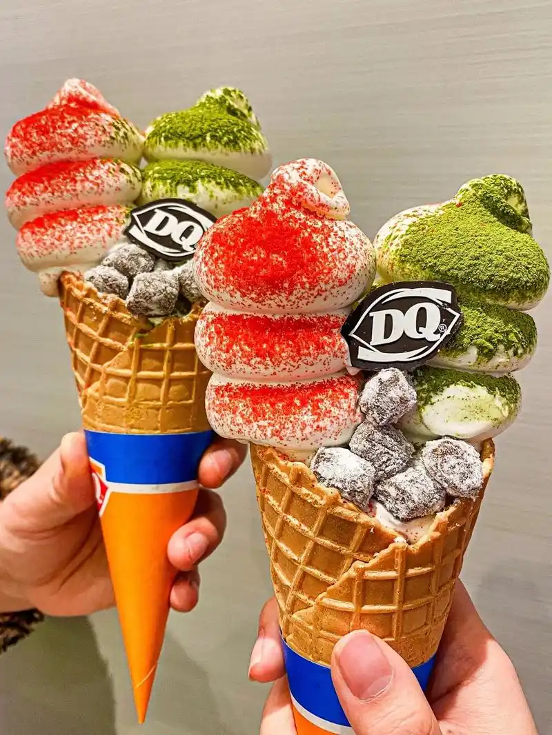 dq冰淇淋.#图文伙伴计划 红丝绒 抹茶的6球冰淇淋甜筒一整 - 抖音