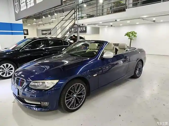 点击:>2|回复:>0宝马3系论坛>转让宝马2011款320i蓝色敞篷e93>700_525