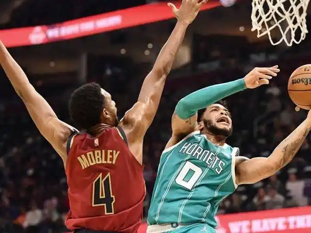 周三301美国职业篮球联盟骑士vs黄蜂