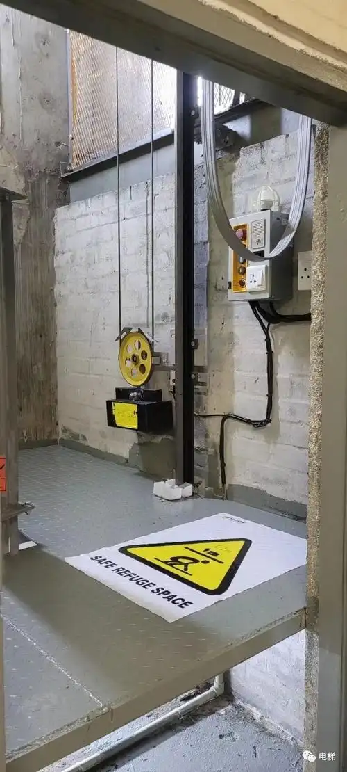 第一次见电梯底坑这样搞可以吗