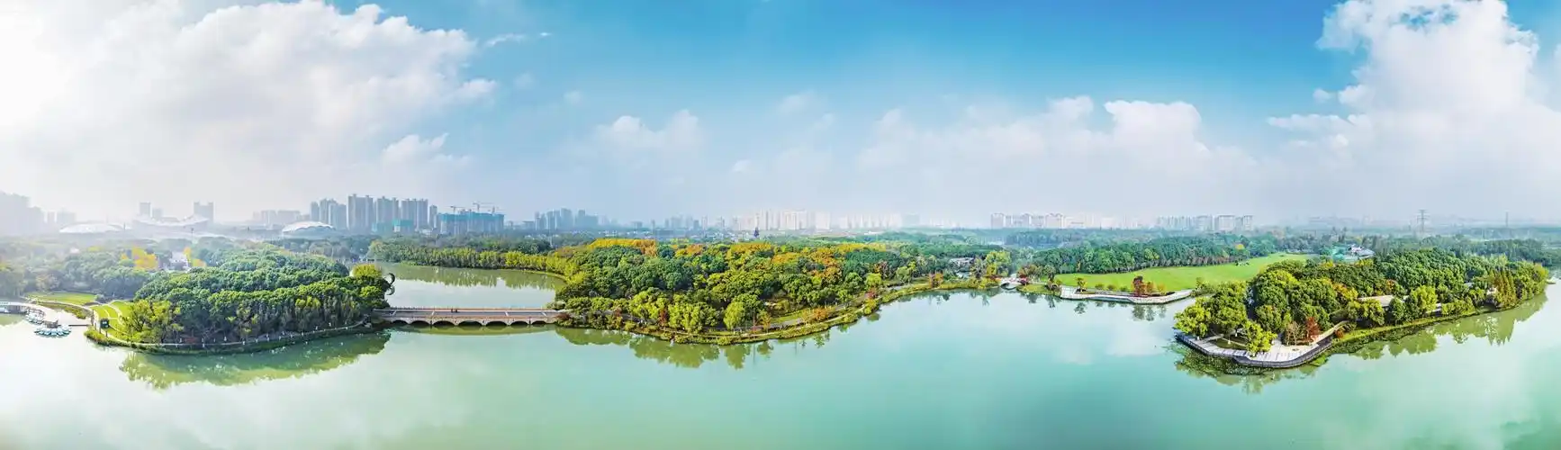 昆山推窗见绿出门见景四季花开