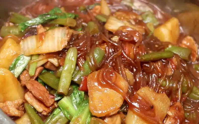 山西家常大烩菜怎么做才好吃,原来做法这么简单,一次炖一锅,香