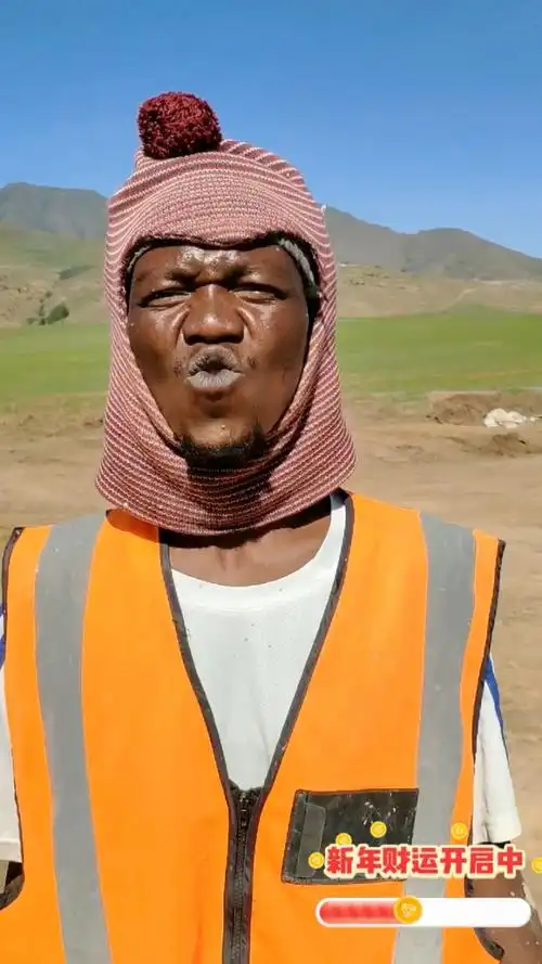 非洲小哥秀才艺