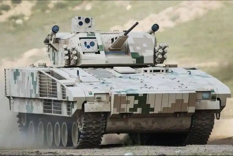 陆战装备——vn-17外贸重型履带式步兵战车 - 军事资讯(主打网)