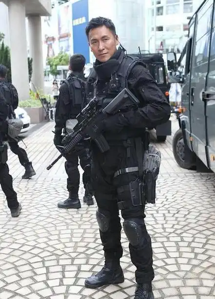 《飞虎之雷霆极战》播出前有三部剧告诉你香港sdu飞虎队有多燃