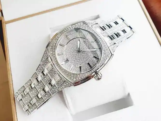 宝路华手表男bulova满天星镶钻霸气三眼方形表盘男手表96b296