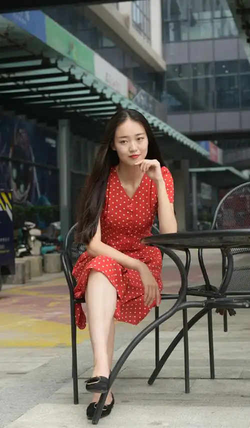 新海星环境人像外拍(总字18/03/309)