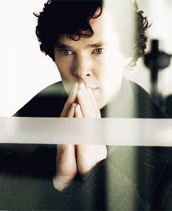 神探夏洛克gif本尼迪克特康伯巴奇gif卷福gif福尔摩斯gif帅gif