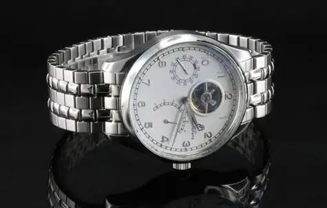 石英表和机械表区别石英表和机械表哪个更好