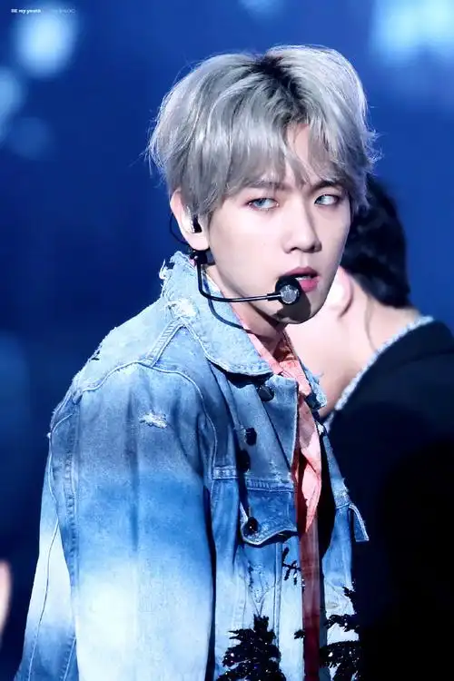 边伯贤solo出道三周年