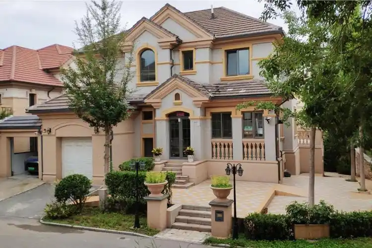 北京四居花园高档二手豪宅别墅出售信息价格-丽兹行官网