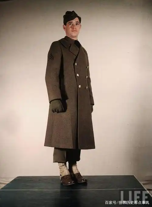 第二次世界大战期间:美国陆军军装制服集锦