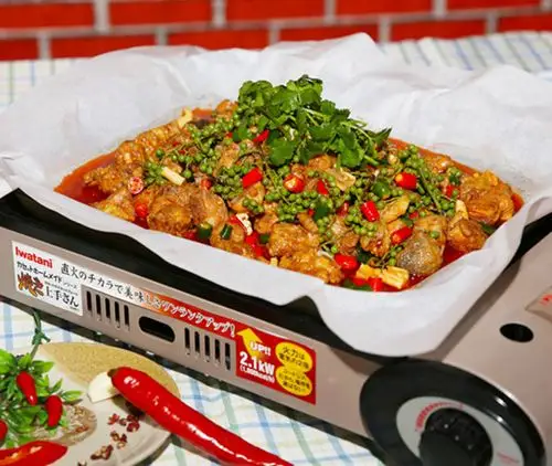 纸包鸡,牛蛙,牛肉等