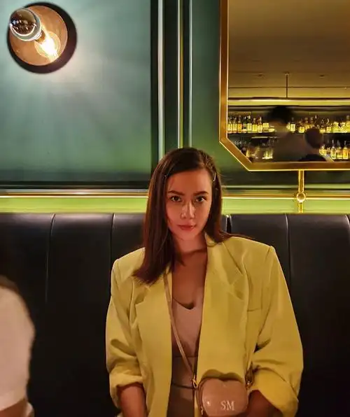 data-id="go022tmvkw">萨米·考威尔(sammy),1991年10月8日出生于泰国