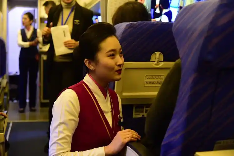 美丽客舱展技能,阳光三部创佳绩——南航大连客舱部职业技能大赛