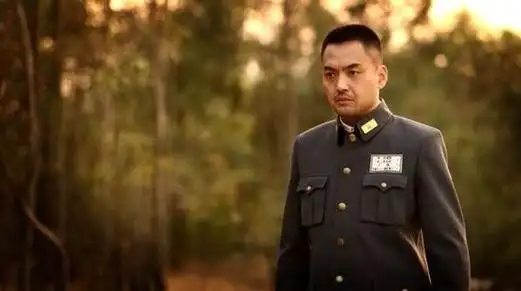 《铭记》朱宏嘉的战地爱情浪漫又纠结