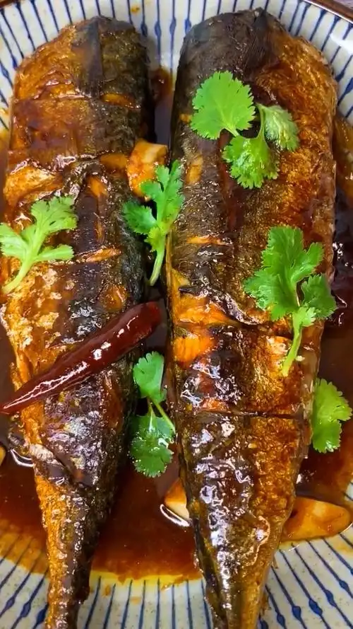 冬季进补计划#教你做家常炖青鱼