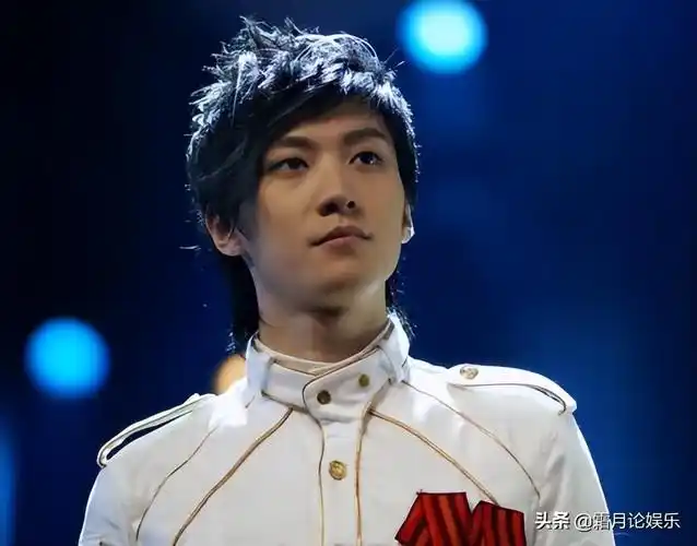 乔任梁断臂倒吊图片(28岁的乔任梁惨死别墅死亡真相)