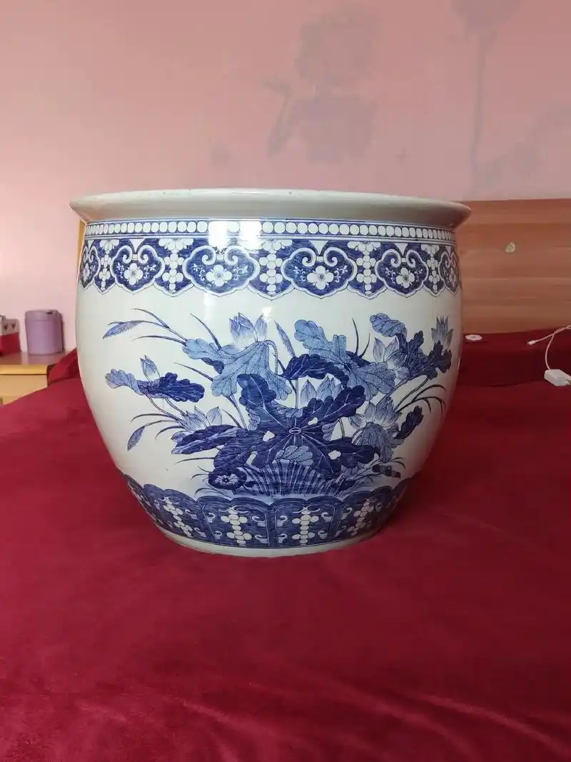 清代中期青花瓷特大花盆直径46厘米 - 抖音