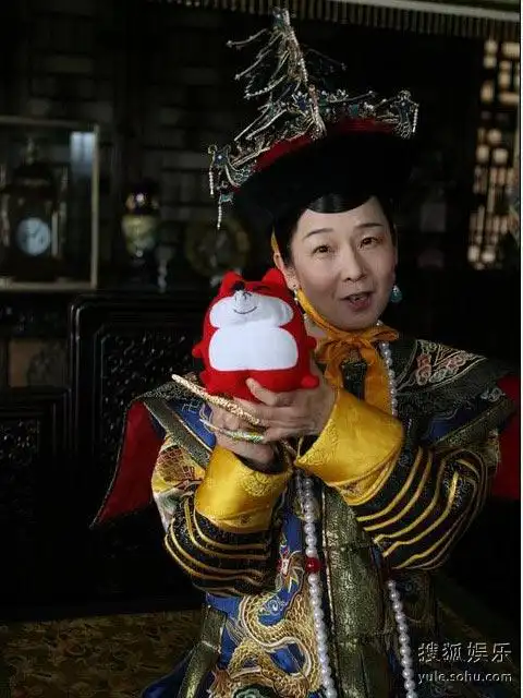 与田中裕子版的"慈禧"组合,令人多少有跌破眼镜之感