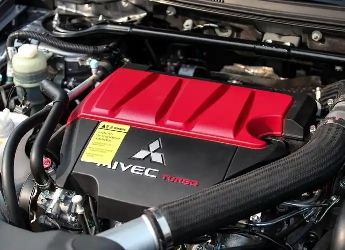 还是那台红头发动机 简单也很糙