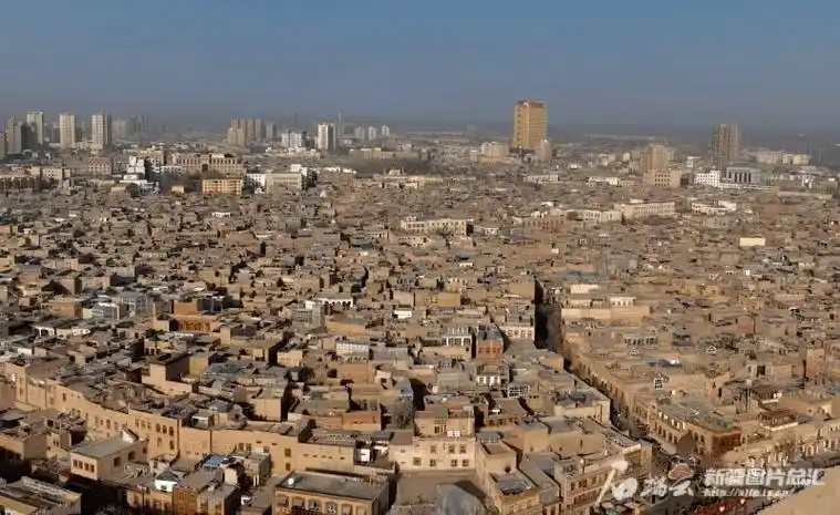 位于喀什市中心的喀什古城,被誉为"丝绸之路的活体记忆".