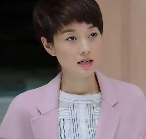 罗子君改变发型是哪一集罗子君短发图片