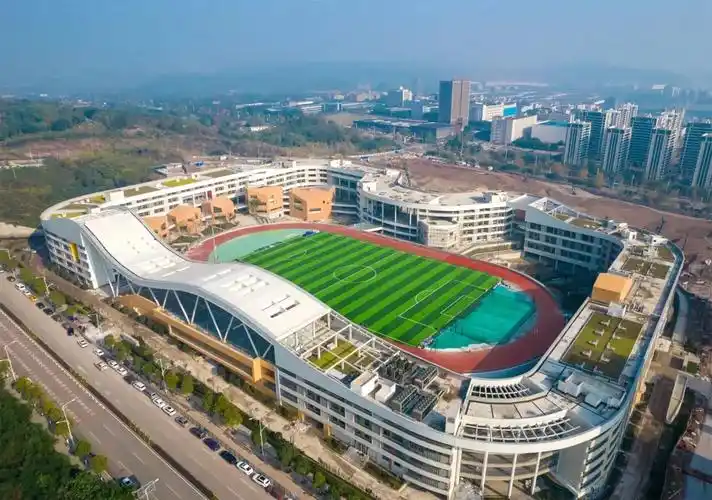 广阳湾珊瑚中学预计年底完工