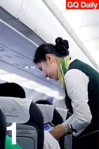 虽然你坐飞机从来不关手机,但1月16日消息,民航局网站刚刚公布了《机