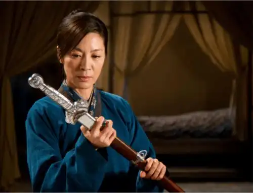 《剑雨》虽然依然没有跳出传统武侠片爱恨情仇的窠臼,但是他却把电影