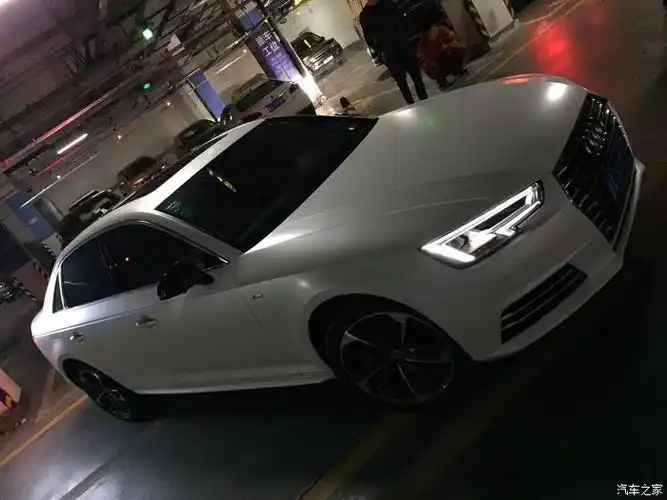 全新奥迪a4l陶瓷白上身效果图分享!