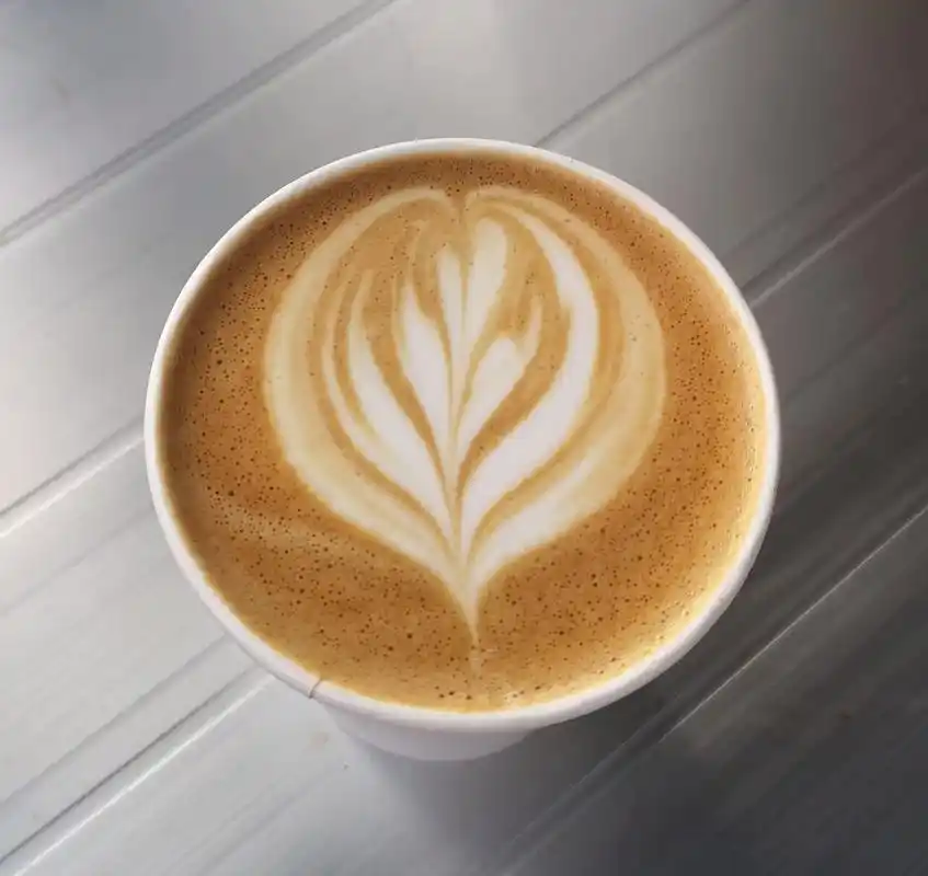 拿铁拉花 ,做咖啡的过程真的很治愈 - 抖音