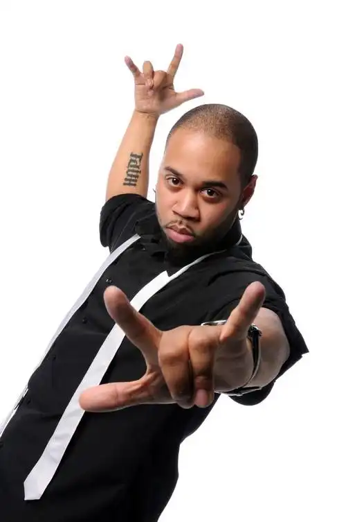 嘻哈人打手势,非洲裔美国人打手势 isolted 白上