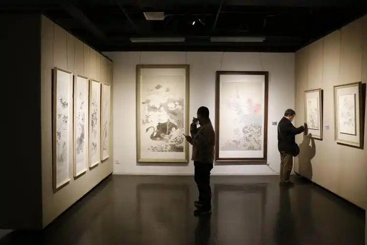 天津美术学院美术馆 展览主办:天津美术学院科 展览时间:2021年4月23