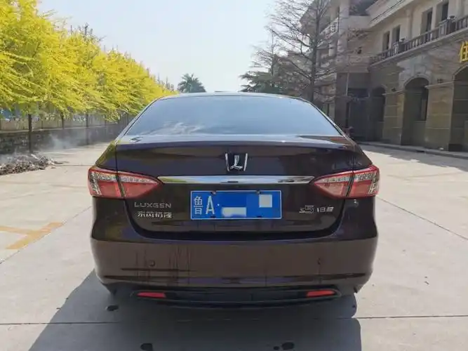 15年纳智捷s5轿车在售