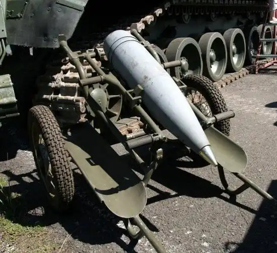 牡丹- 203-mm自行火炮