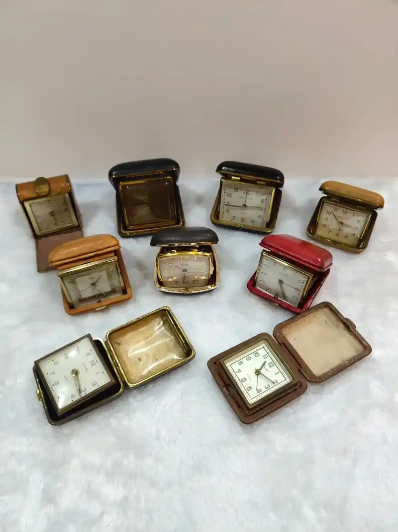 老式瑞士,德国,日本产纯皮套旅行钟,品相完美,走时精冲. - 抖音