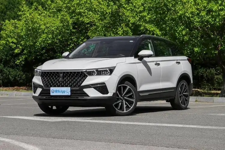 2020款 奔腾t77 pro 280tid 双离合 尊贵型外观