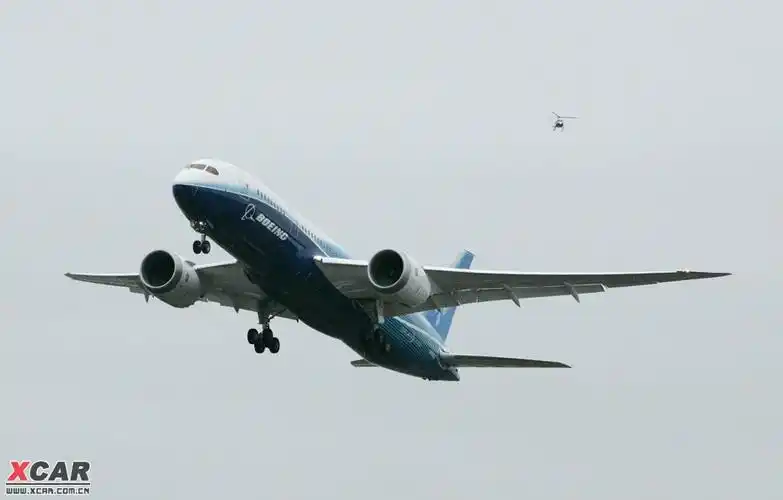 12-17 14:061楼 adamlxf 发表于 2009-12-17 14:06  1楼 波音787