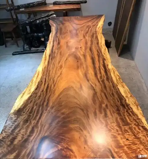 琥珀木原木板材 大板家具树脂料